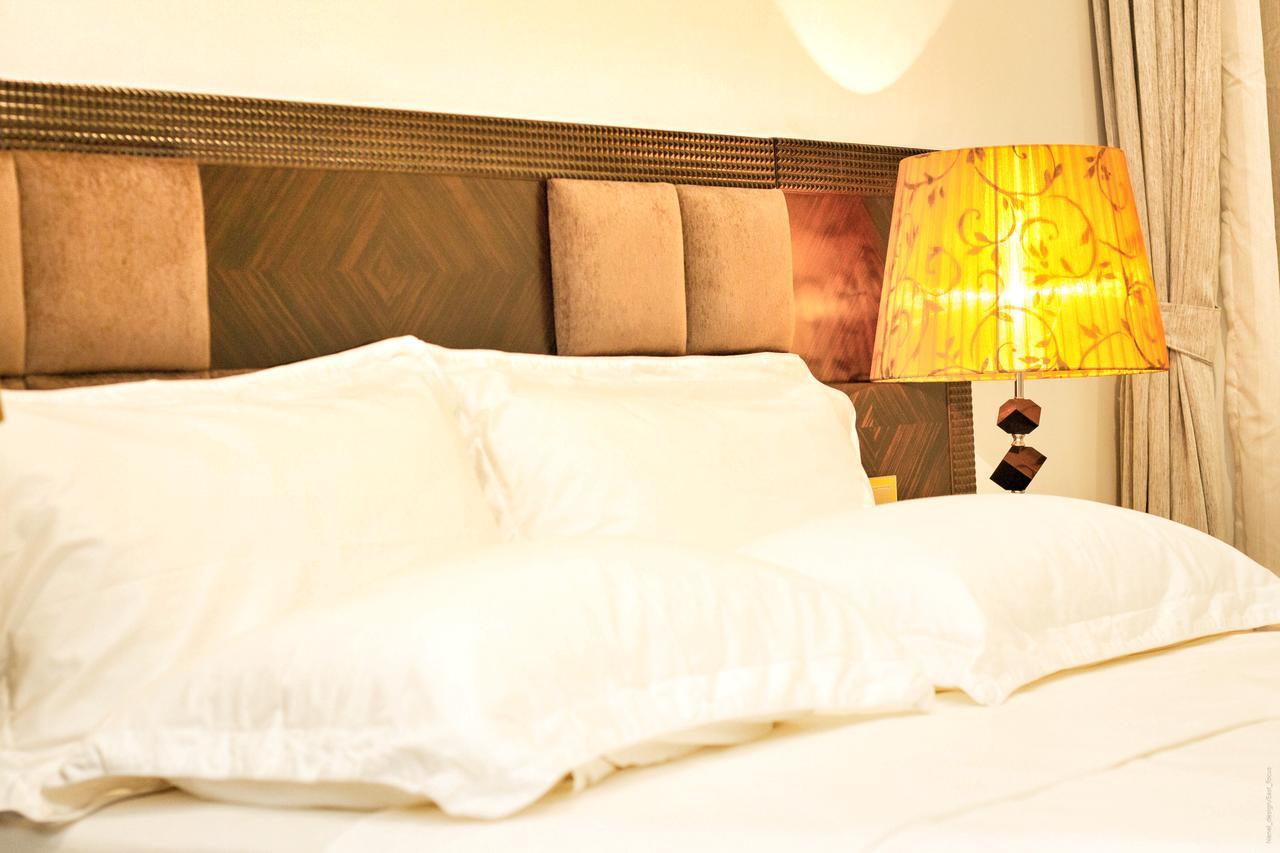 تاوماسينا The Streamliner Hotel Apartment المظهر الخارجي الصورة