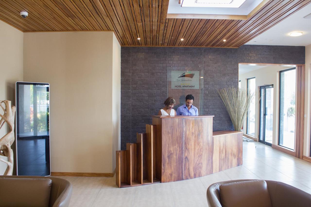 تاوماسينا The Streamliner Hotel Apartment المظهر الخارجي الصورة